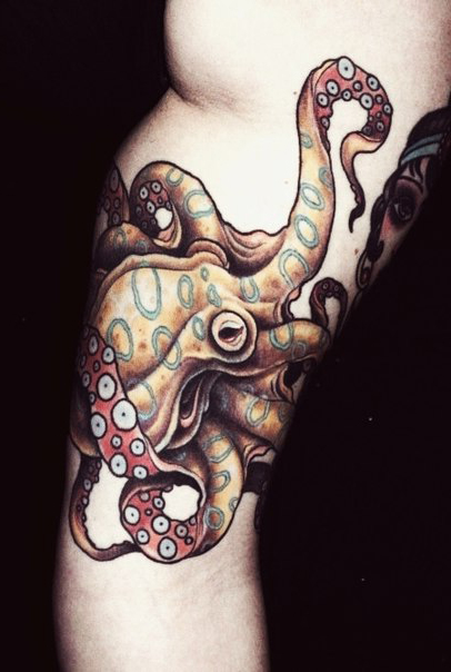 Mistery Octopus tattoo on hand