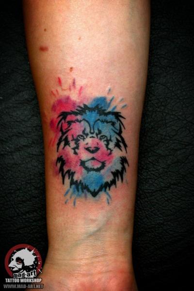 Tiny Lion Aquarelle tattoo by Mad-art Tattoo