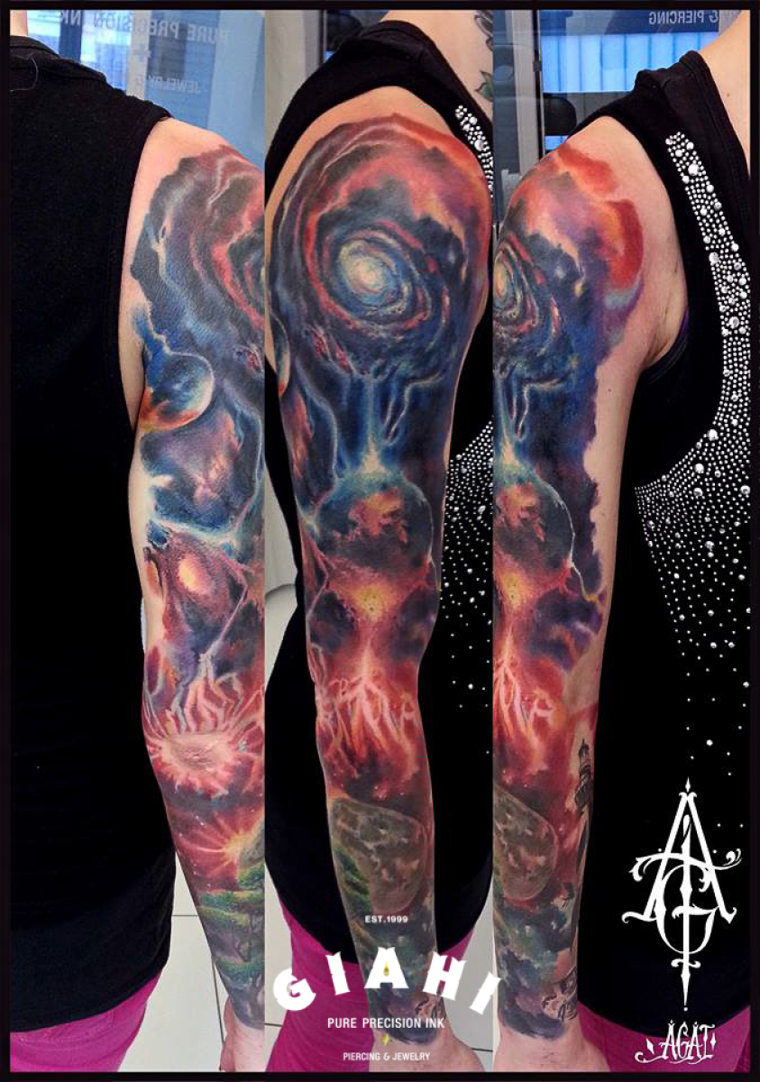 Dying Galaxy tatoo sleeve by Agat Artemji