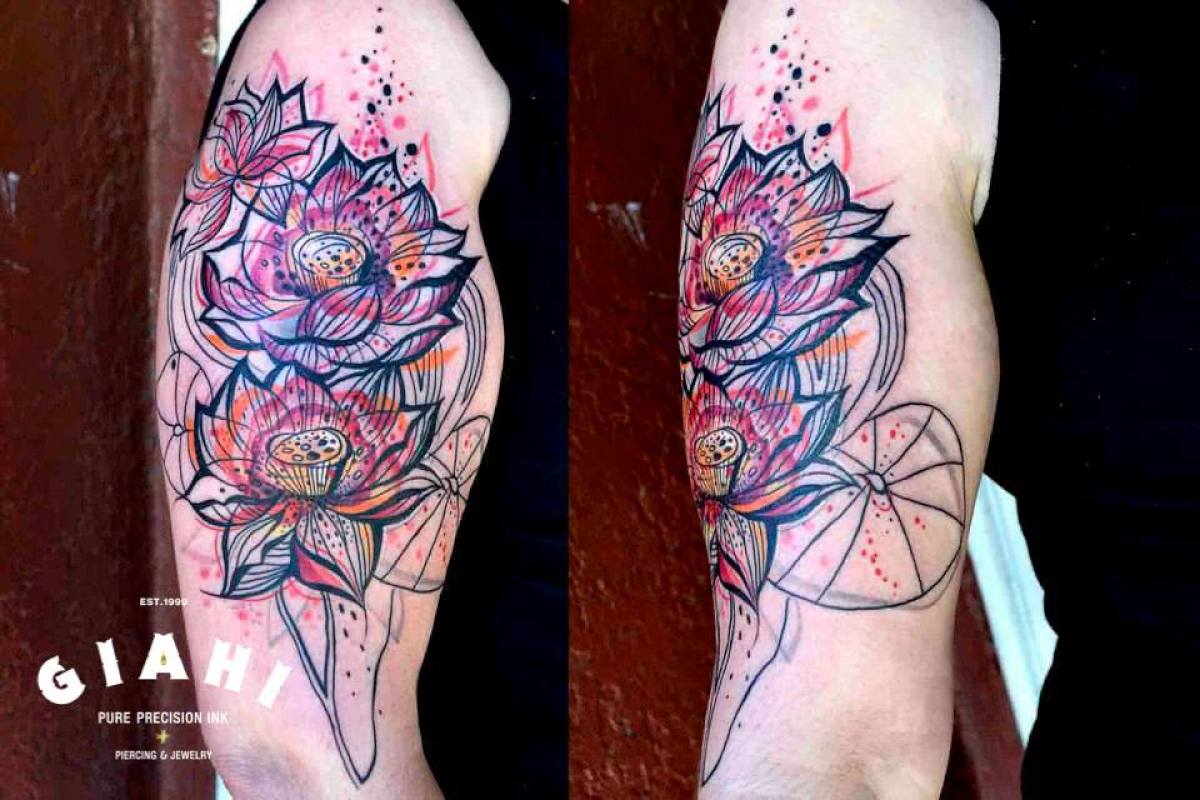 Even Lines Flowers tattoo by Petra Hlavàckovà
