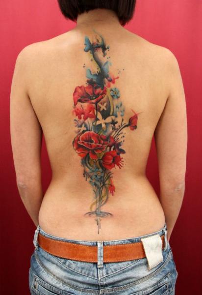 Flower Bouquet Aquarelle tattoo on Back by Skin Deep Art
