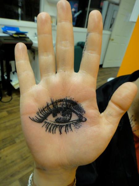 Palm Dark Eye Dotwork tattoo by Xoïl
