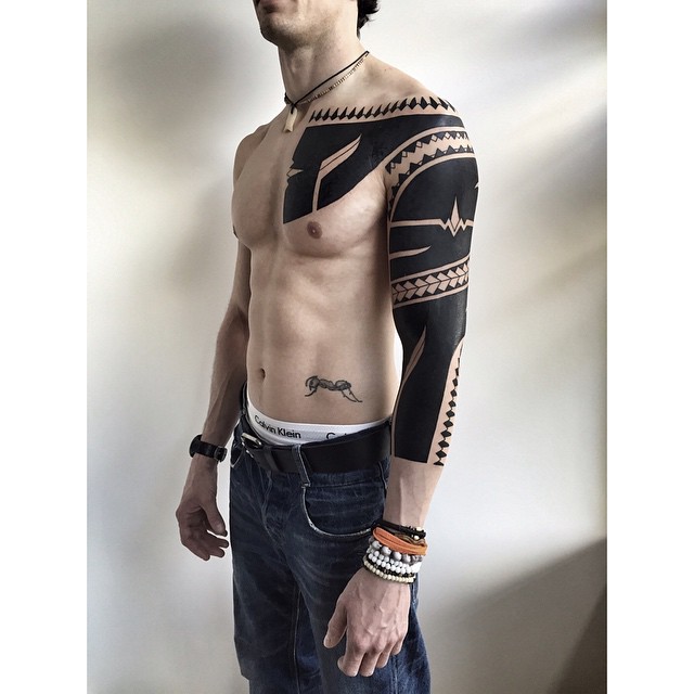 Amazing Arm Blackwork tattoo by Hanumantra