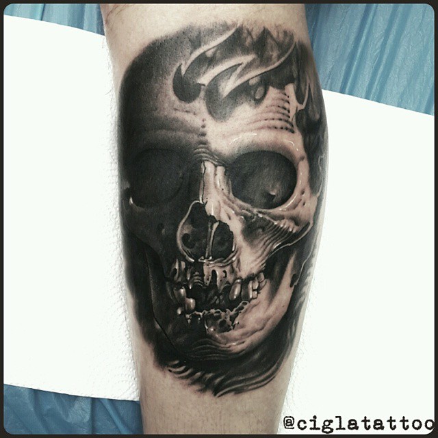 Smiling 3D Skull tattoo