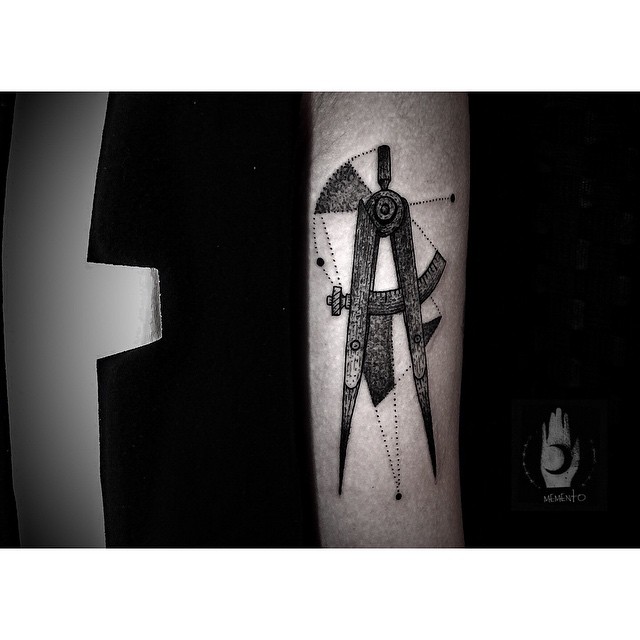 Arm Calipers tattoo