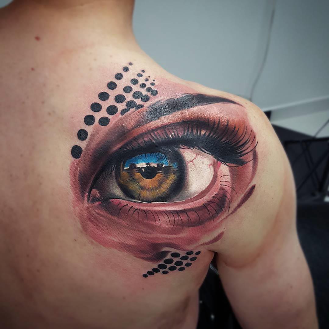 shoulder blade realistic tattoo of and eyeball