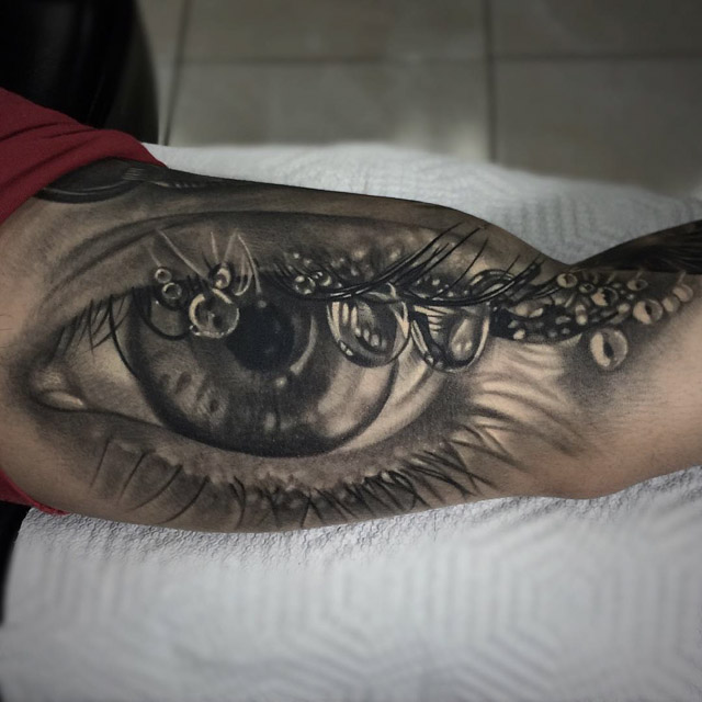 water drops on eye lashes tattoo