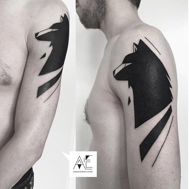wolf tattoo blackwork