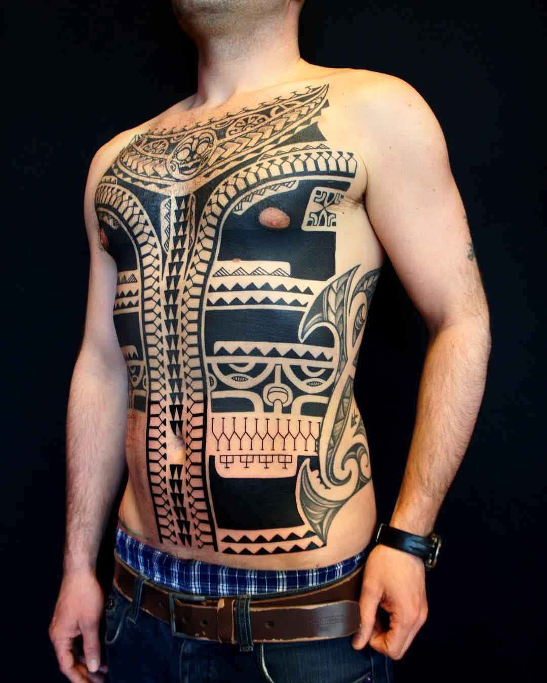 torso tattoo design maori