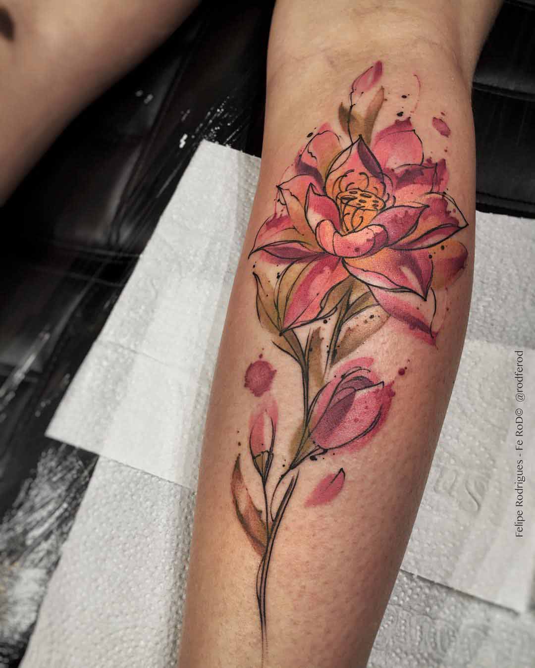 watercolor tattoo flower of lotus