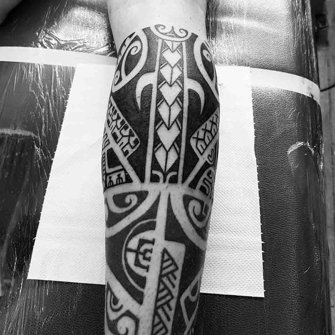 maori tattoo on calf