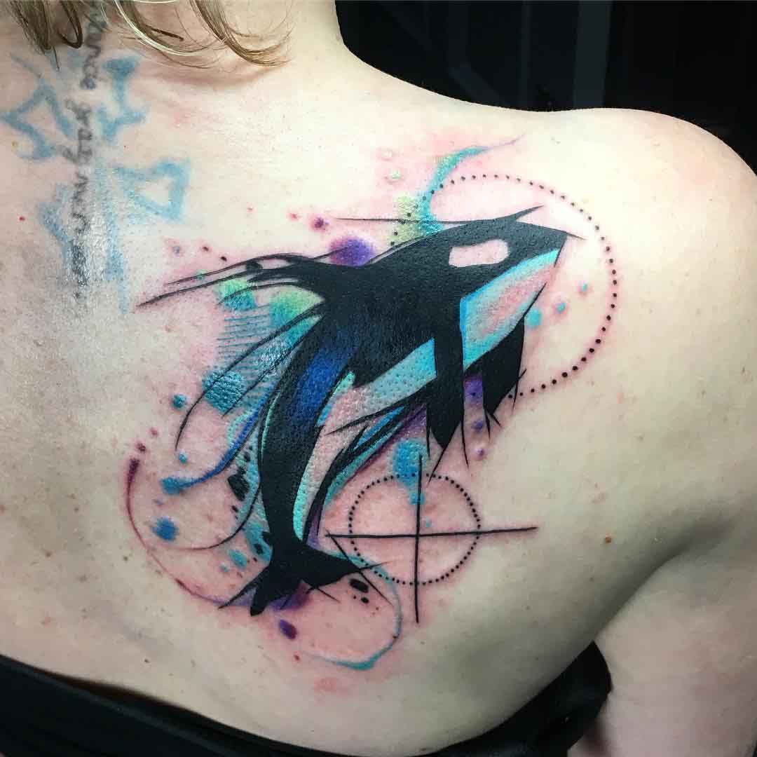 shoulder blade tattoo killer whale