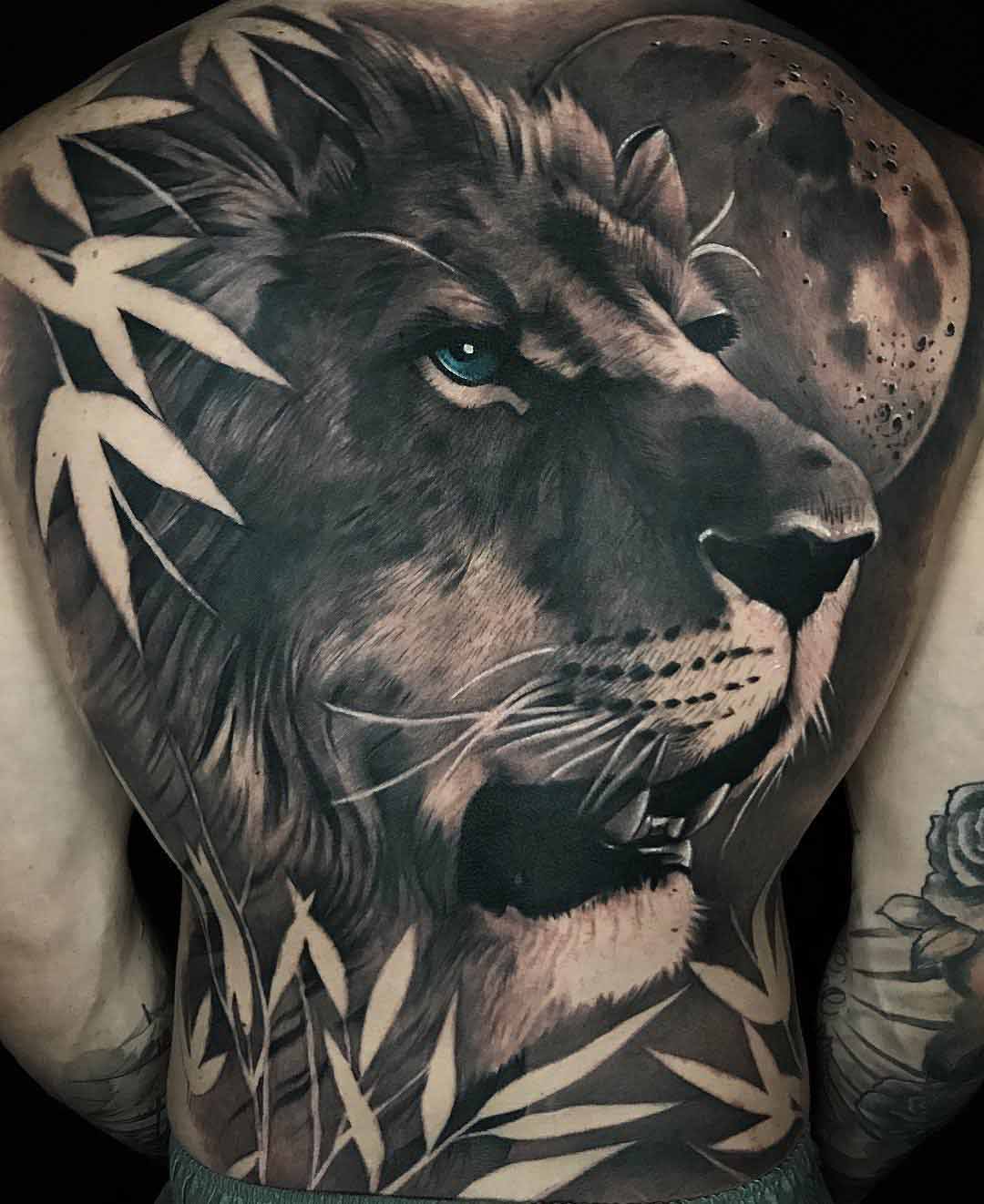 full back lion tattoo