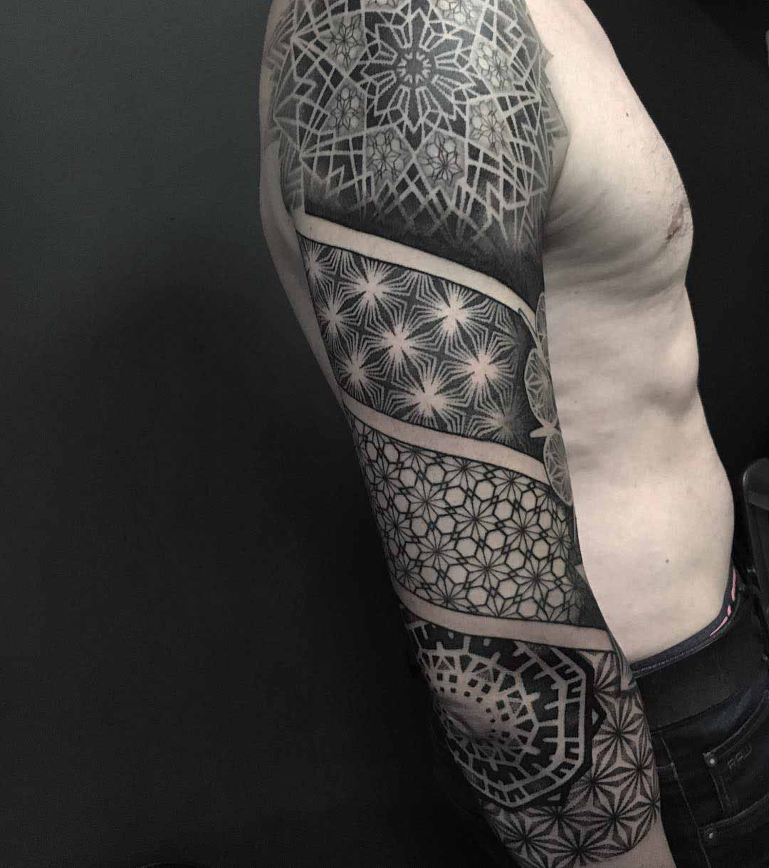 tattoo sleeve dotwork pattern